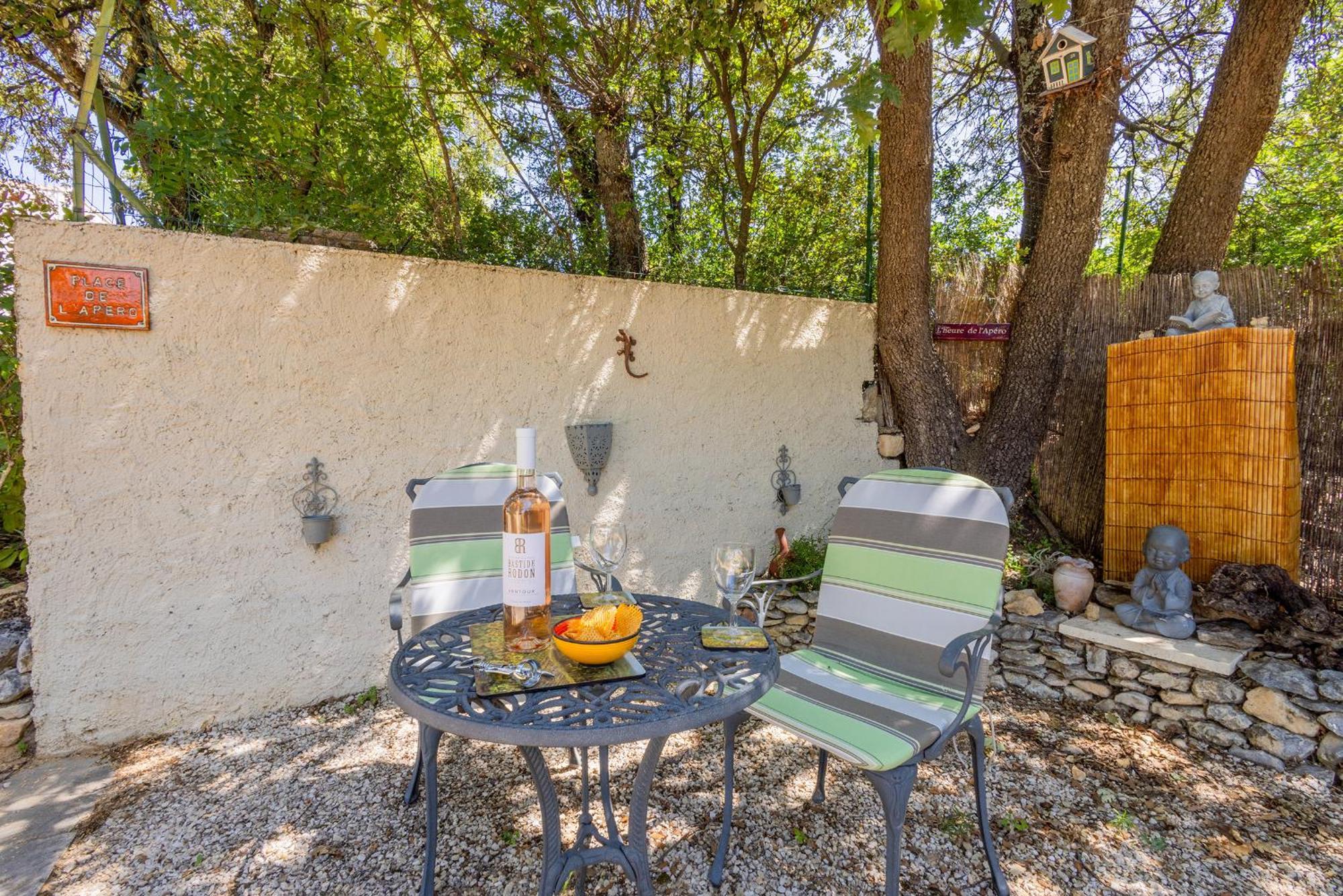 Gite L'Escapade Saint-Saturnin-les-Apt Exterior photo